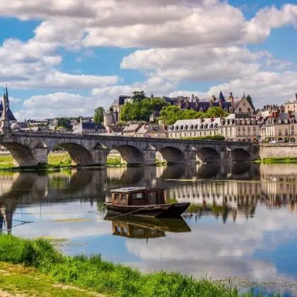 ville de blois bords de loire 2 768x509 1